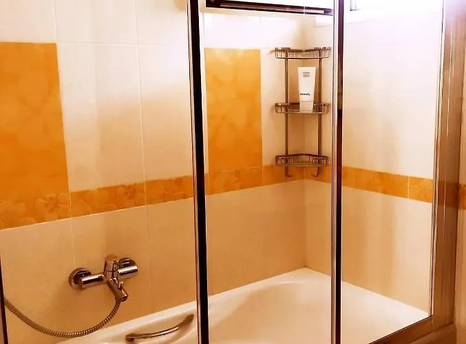 Chara Host Hébergement de vacances